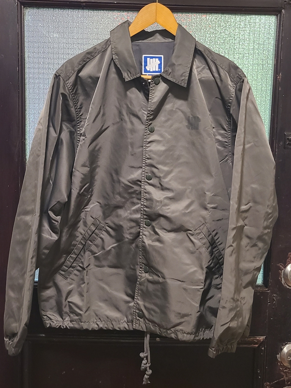 Undefeated Windbreaker Coach Jacket - Gray